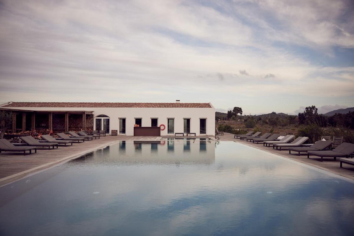 Craveiral Farmhouse By Belong Staying & Feeling São Teotónio Εξωτερικό φωτογραφία