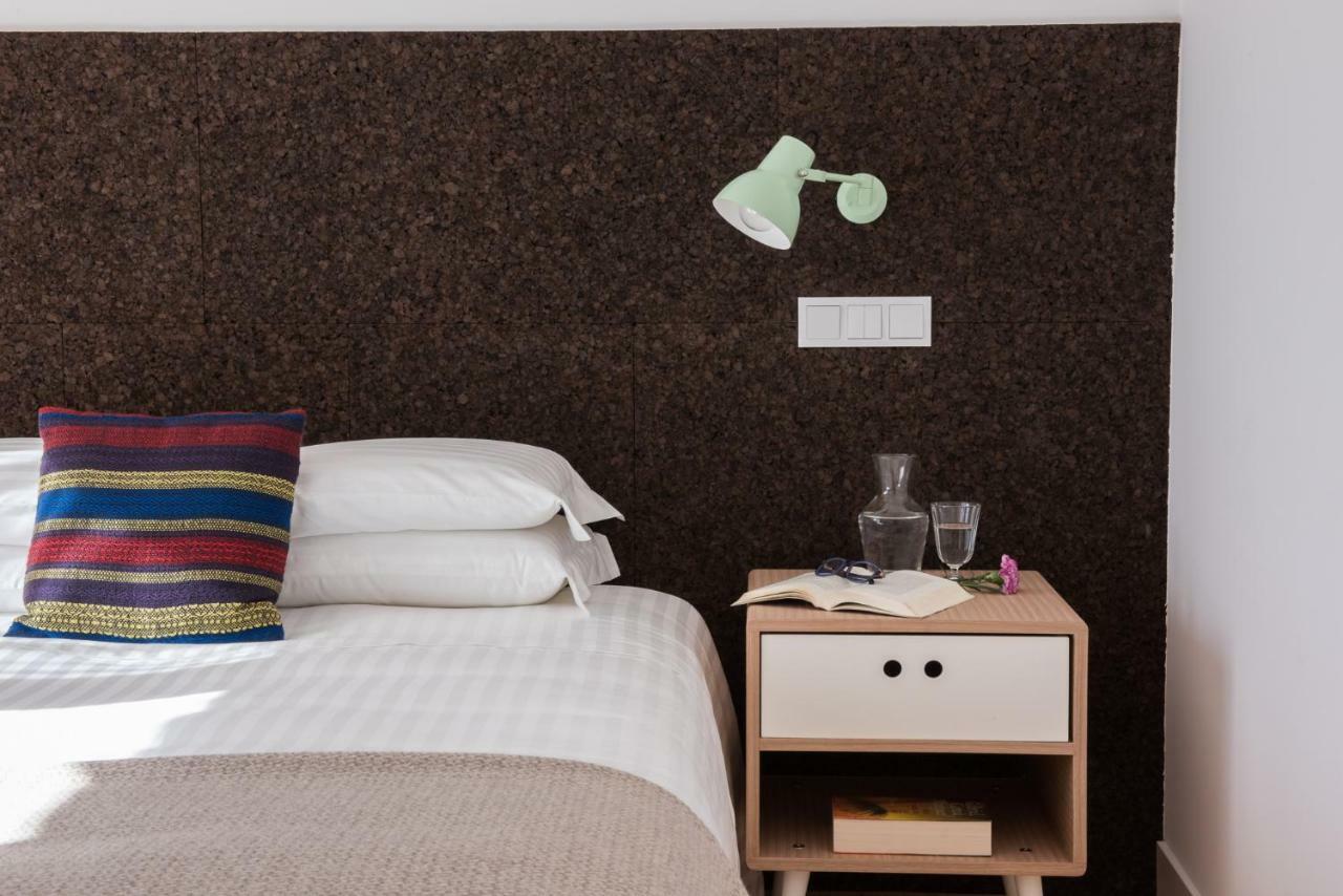 Craveiral Farmhouse By Belong Staying & Feeling São Teotónio Εξωτερικό φωτογραφία